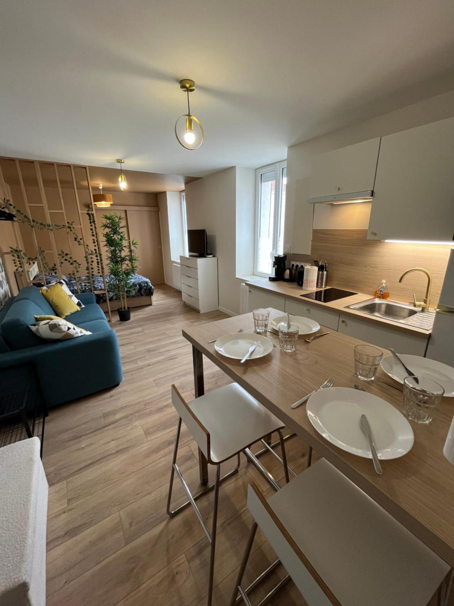 L'Ile De Bali, Sejour En Couple Ou Famille Apartamento Roanne Exterior foto